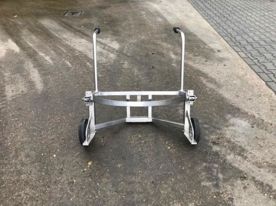 Afbeeldingen van Kantelkar voor spoelinstallatie