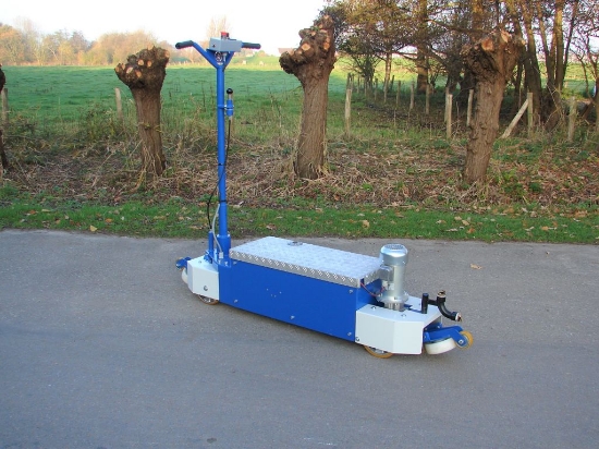 Afbeeldingen van WCR Elektro Scooter