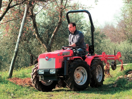 Afbeeldingen van Carraro Tractor Tigre 3200