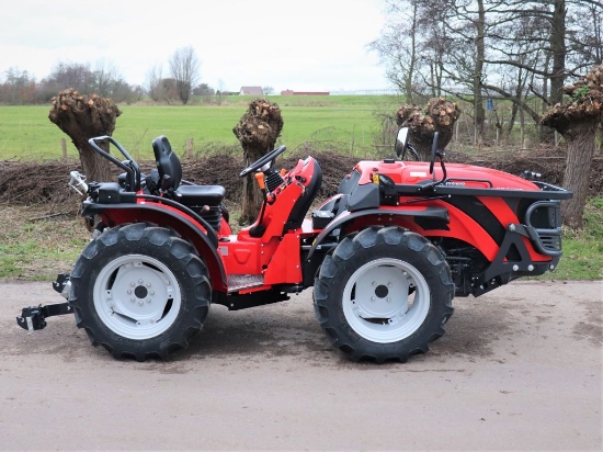 Afbeeldingen van Cararro Kniktractor SN 6800v
