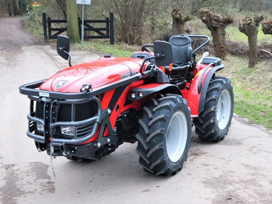 Afbeeldingen van Cararro Kniktractor SN 6800v