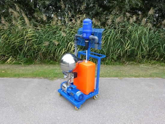 Afbeeldingen van Doseerunit met hydrofor opvoerpomp 10HM07S