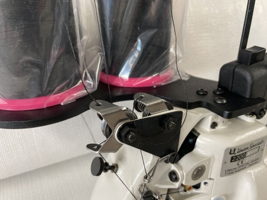 Afbeeldingen van Handnaaimachine Union Special 110V 60Hz