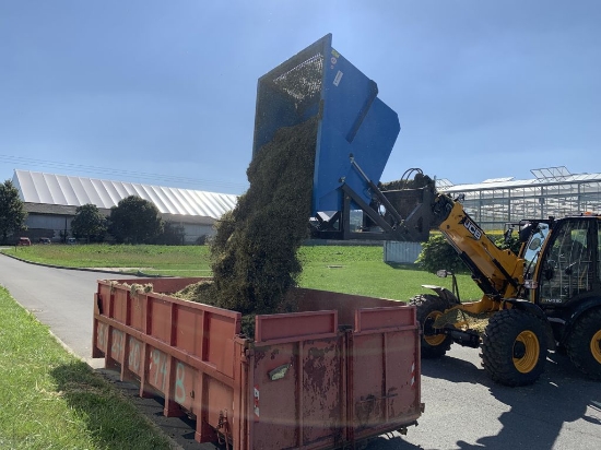 Afbeeldingen van Hydraulische Kantelcontainer 3800 Liter