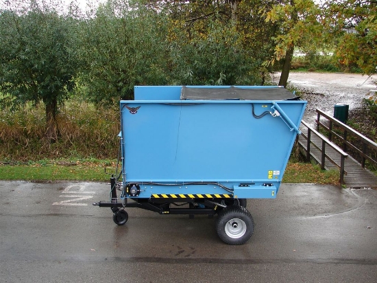 Afbeeldingen van Hydraulische Buffer container 4000ltr