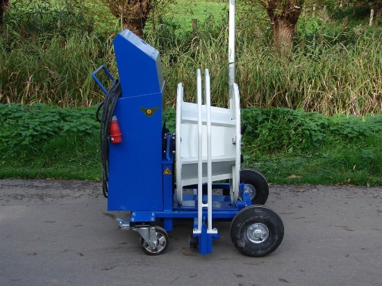 Picture of Weri Compact Roller (WCR) Rope Reel on wheels