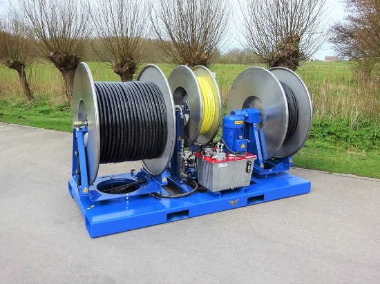 Picture of Hosereel unit triple hydraulic