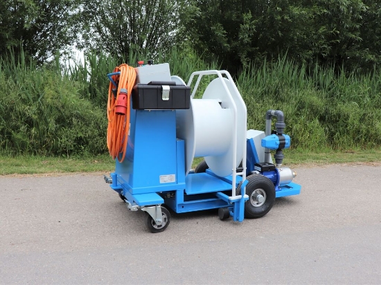 Afbeeldingen van WCR Slanghaspel 335mm Ø1" + Opvoerpompset 20-70 L/min