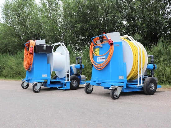 Afbeeldingen van WCR Slanghaspel 335mm Ø1" + Opvoerpompset 20-70 L/min