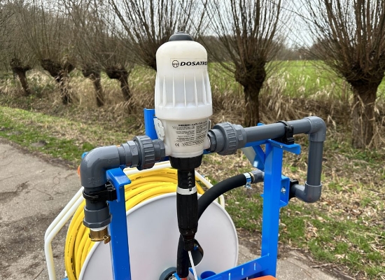 Afbeeldingen van WCR Slanghaspel 335mm Ø1" (Dosatron D3RE2+BP)