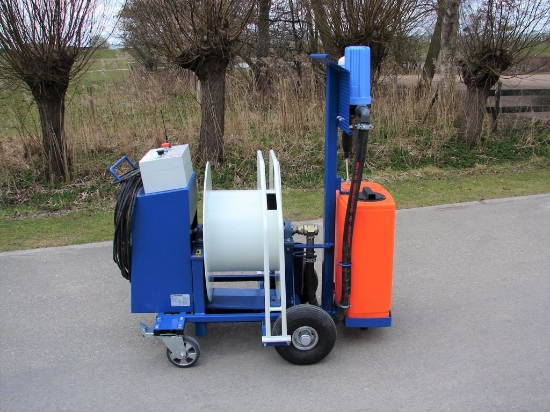 Afbeeldingen van WCR Slanghaspel 335mm Ø1" (Dosatron D3RE3000+BP)