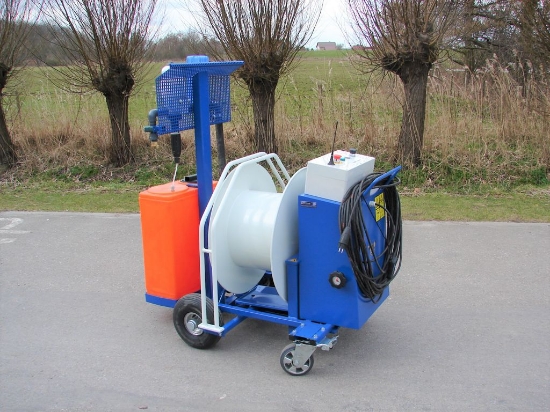 Afbeeldingen van WCR Slanghaspel 335mm Ø1" (Dosatron D3RE3000+BP)