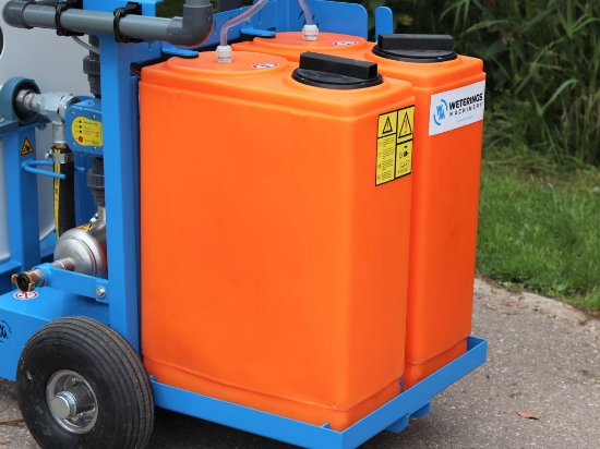 Afbeeldingen van WCR Slanghaspel 335mm Ø1" (Dubbele Dosatron D3RE2+BP)(Opvoerpomp type 2)