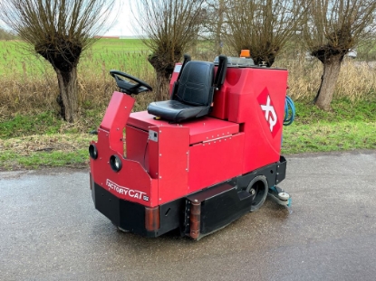 Afbeeldingen van Schrobmachine Factory Cat XR 40-D s/n 11350