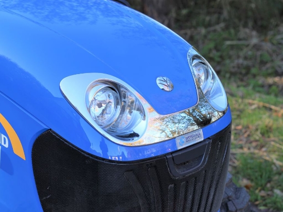 Afbeeldingen van New Holland Boomer 25 Tractor