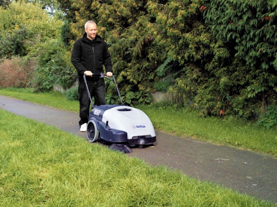 Picture of Nilfisk SW750 Sweeper