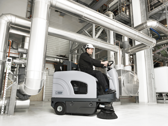 Afbeeldingen van Nilfisk SW4000B Veegmachine