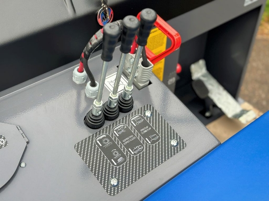 Afbeeldingen van Fiorentini 120E Veegmachine s/n 11188