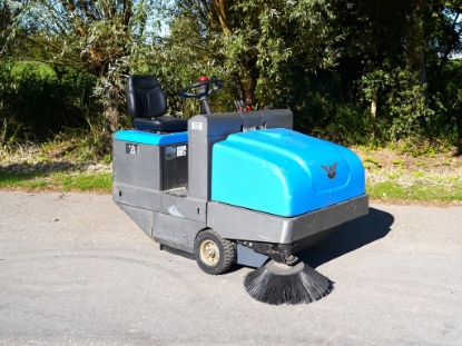 Afbeeldingen van Isal PB115E veegmachine s/n 12296