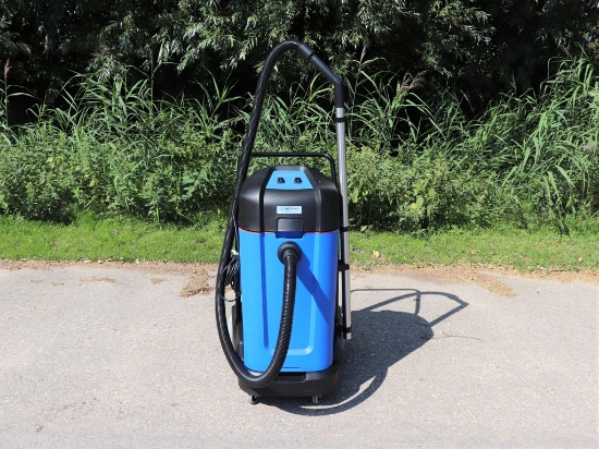 Afbeeldingen van Nilfisk Stof/Waterzuiger Maxxi 75-2WD