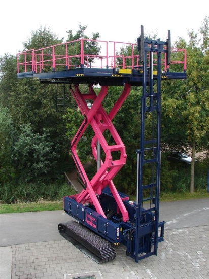 Picture of Tele Hopper Scissor lift