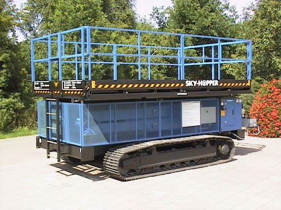 Picture of Sky Hopper Scissor lift