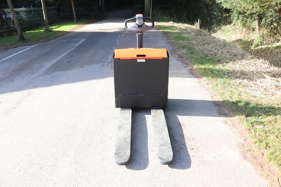 Afbeeldingen van Toyota BT LWE160 Elektro Handpallettruck