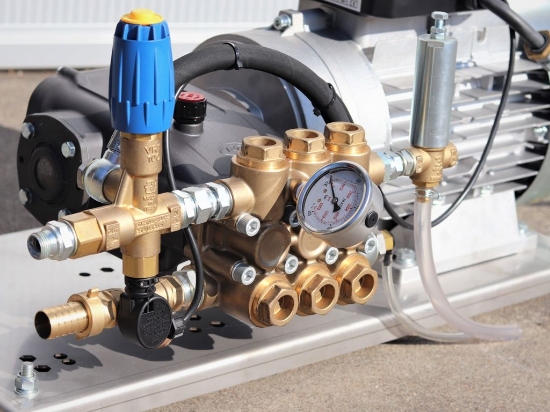 Afbeeldingen van Mazzoni GM43 Plunjer Pompset 43l/min~80bar 7.5Kw 400V