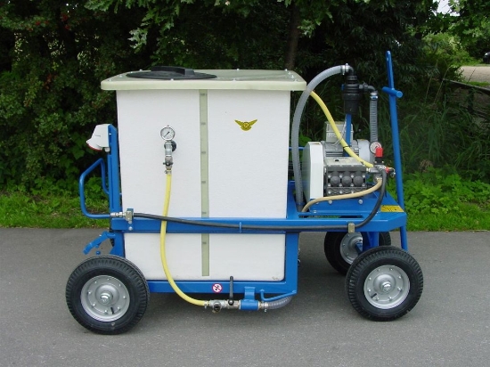 Afbeeldingen van Spuitwagen 600K - Plunjerpomp P63 42l/min~50bar