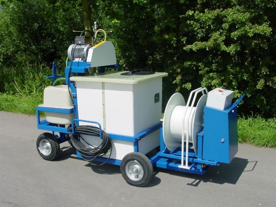 Afbeeldingen van Spuitwagen 600K-200T - Plunjerpomp P63 42l/min~50bar - WCR