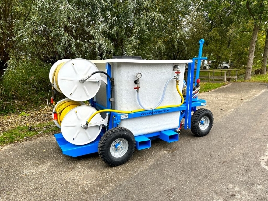 Afbeeldingen van Spuitwagen 1000K -Plunjerpomp GM5080 50l/min~80bar - 2x Handhaspel 600