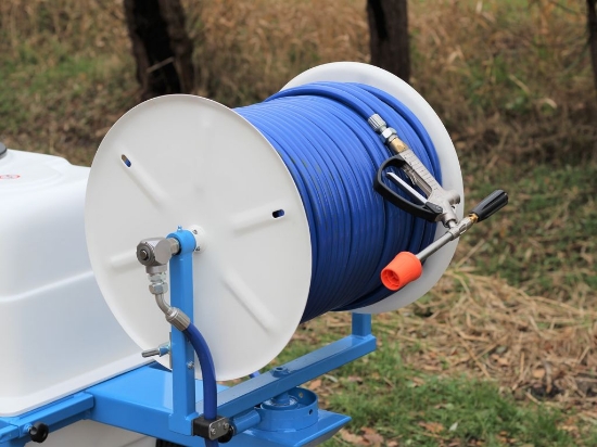 Picture of Spray Cart 300T - Plunger Pomp PM33 19l/min~50bar - Hand Reel 450mm (Swivable)