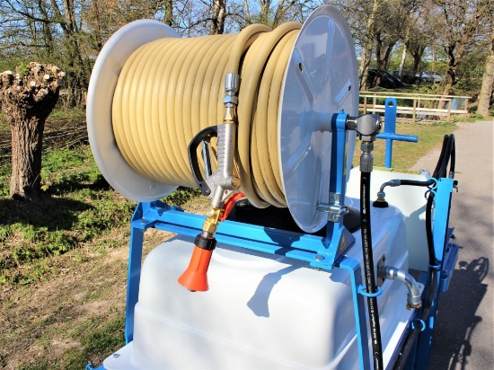 Picture of Spray Cart 400T - Plunger Pump P93 70l/min~50bar - Hand Reel 450mm