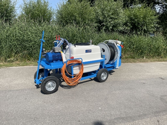 Afbeeldingen van Spuitwagen 400T - Plunjerpomp GM50 40L/min~50bar WCR (Draaibaar)