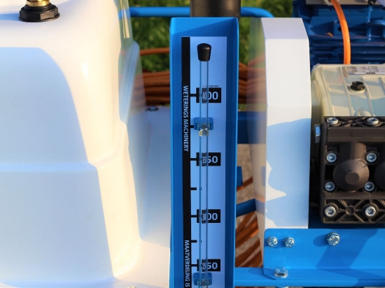 Afbeeldingen van Spuitwagen 400T - Plunjerpomp P63 42l/min~50bar - WCR (Draaibaar)
