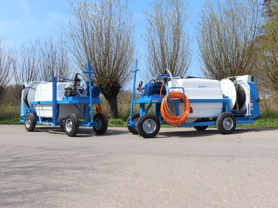 Afbeeldingen van Spuitwagen 400T - Plunjerpomp P63 42l/min~50bar - WCR (Vast)