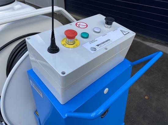 Afbeeldingen van Spuitwagen 400T - Membraanpomp M35 30l/min~30bar - WCR (Draaibaar)