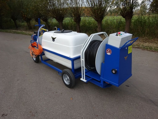 Picture of Spray Cart 600T - Plunger Pump P63 42l/min~50bar - WCR Swivable