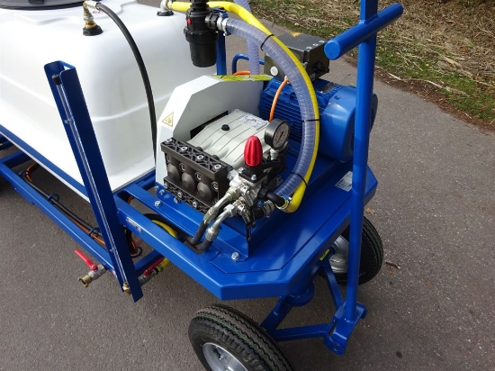 Picture of Spray Cart 600T - Plunger Pump P63 42l/min~50bar - WCR Swivable