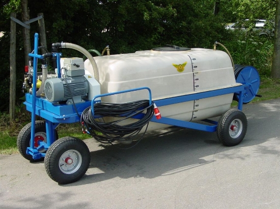Picture of Spray Cart 1000T - Plunger Pump P93 52l/min~50bar - Hand reel 450mm