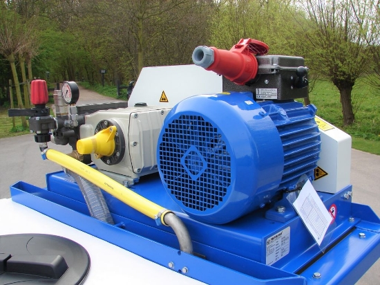 Afbeeldingen van Pompinstallatie 1000K - Plunjerpomp P93 54l/min~50bar