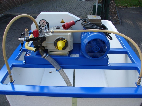 Afbeeldingen van Pompinstallatie 2200K - Plunjer Pomp P123 79l/min~50bar