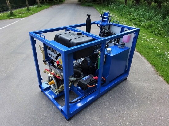 Afbeeldingen van Diesel Aangedreven Pompset - Imovilli IPB130 Membraan Pomp 120l/min~50bar (Kubota- V1505)