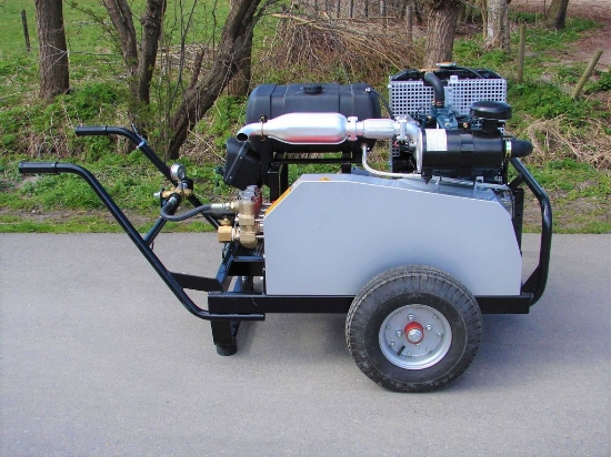 Afbeeldingen van Mobiele Diesel Aangedreven Pompset - Speck P45 Plunjerpomp 42l/min~200bar (Kubota- V1505)