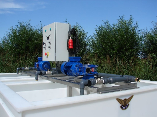 Afbeeldingen van Tank Met Roer Installatie 1500/500/1500