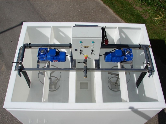 Afbeeldingen van Tank Met Roer Installatie 1500/500/1500