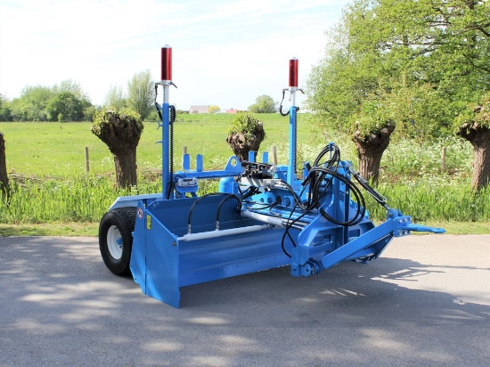 Picture of RW240T Grader (4 Wheels)