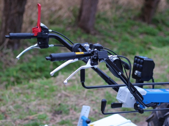 Afbeeldingen van Nibbi MAK 8S Handtractor Easy 117CM (Frezen)