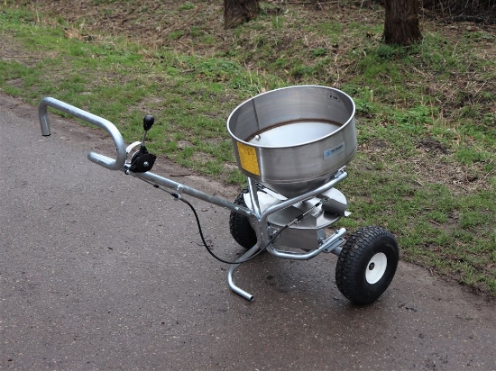 Afbeeldingen van Gamberini F80 Kunstmeststrooier (Handbediend)