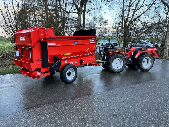 Afbeeldingen van Rink Smalspoorstrooier WBS20A